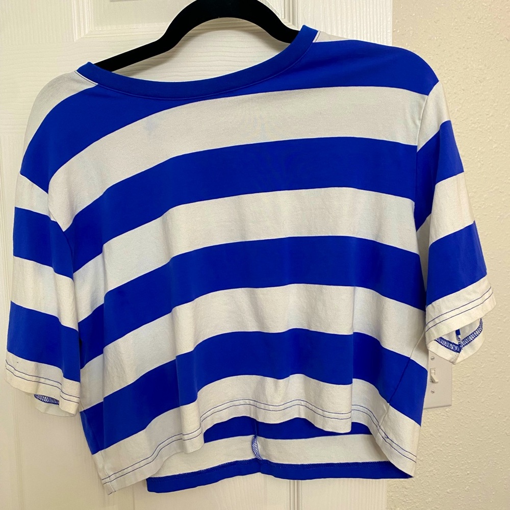 Crop top shirt